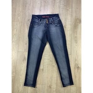 New Max Skinny Stretch Dark Wash Women Pants Size 16 Mid Rise Blue Denim (34/32)